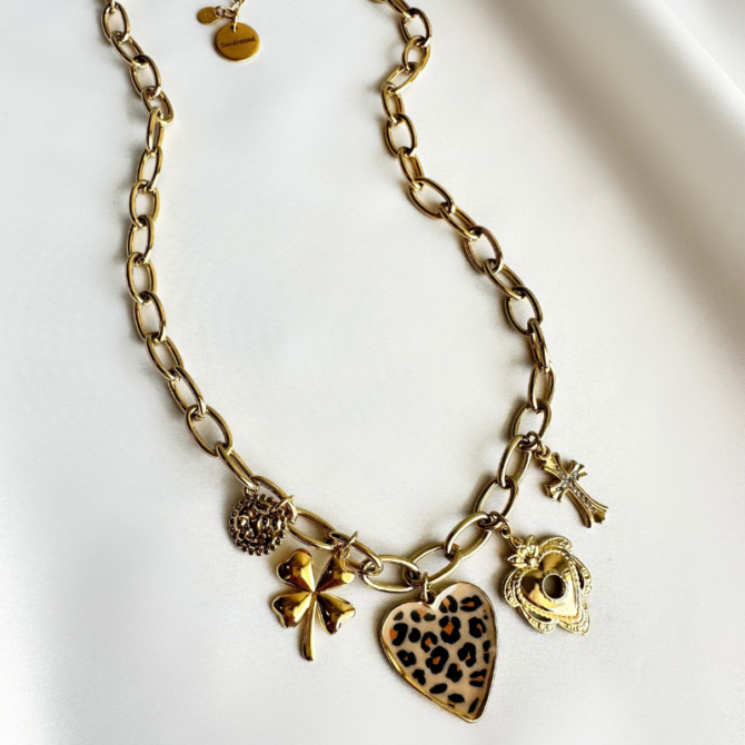 Κολιέ με Charms